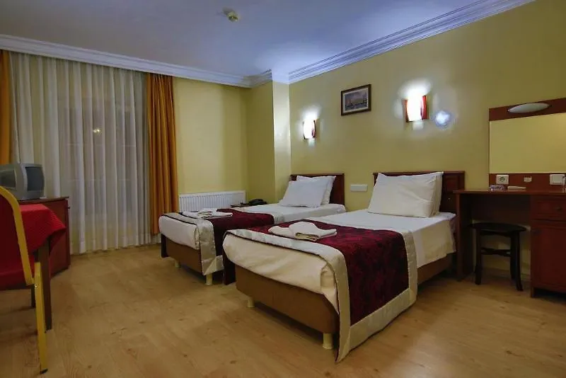 Kafkas Hotel Istanbul 3*,